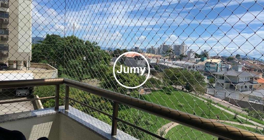 APARTAMENTO ILUMINADO / PROXIMO AO CAMPO DO FIGUEIRENSE