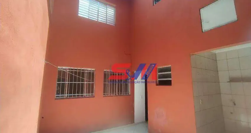 Casa com 1 dormitório para alugar, 40 m² por R$ 1.245,00/mês - Parque Marajoara - Santo André/SP