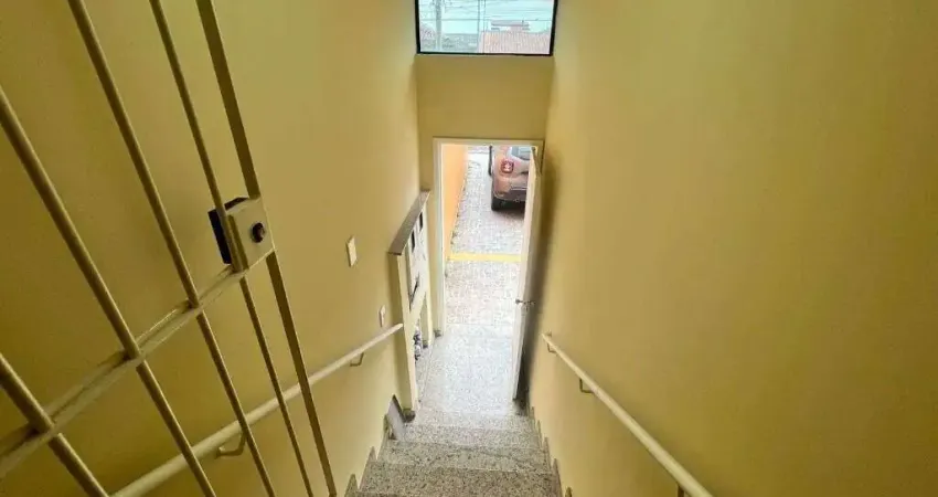 Sala comercial para aluguel — 100 m² em Parque Novo Oratório, Santo André