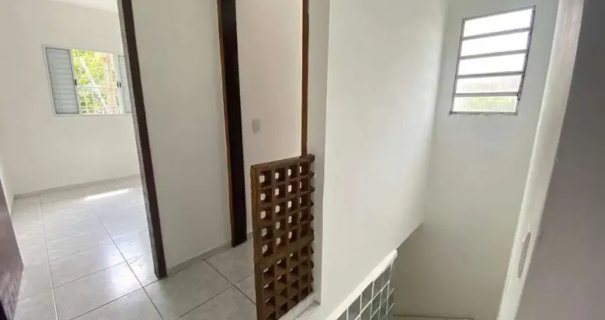 Sobrado com 3 dormitórios para alugar, 200 m² por R$ 2.500,01/mês - Jardim Santo Alberto - Santo André/SP