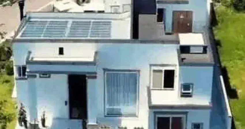Casa em condomínio fechado com 4 quartos à venda na Rodovia Pedro Eroles, Jardim Aracy, Mogi das Cruzes