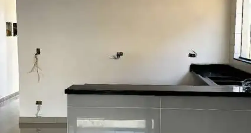 Sobrado com 3 suítes, piscina, bairro Jardim dos Pinheiros, ótimo acabamento