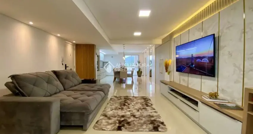 Cobertura com 4 quartos à venda na Rua Arcanjo Cândido da Silva, 3870, Praia de Fora, Palhoça