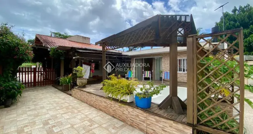 Casa com 4 quartos à venda na Rua Sabino Anísio da Silveira, 0998, Campeche, Florianópolis