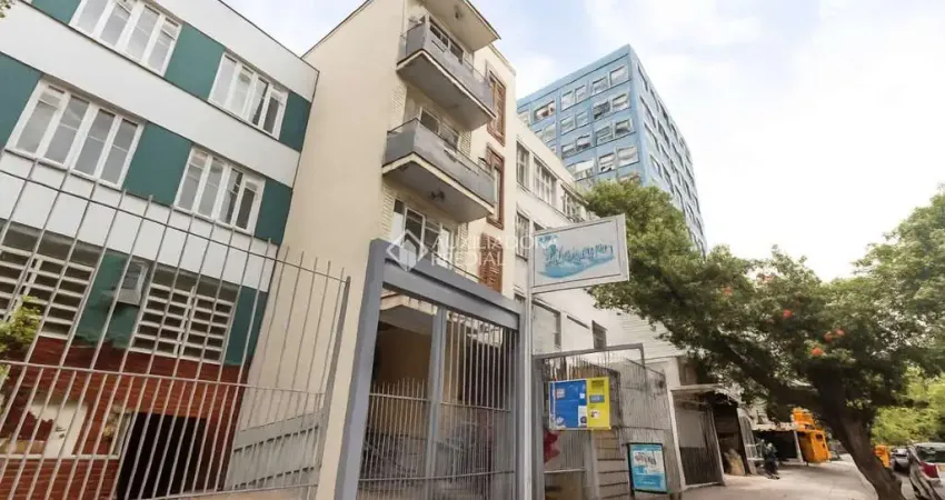 Apartamento com 3 quartos à venda na Rua Coronel Fernando Machado, 797, Centro Histórico, Porto Alegre
