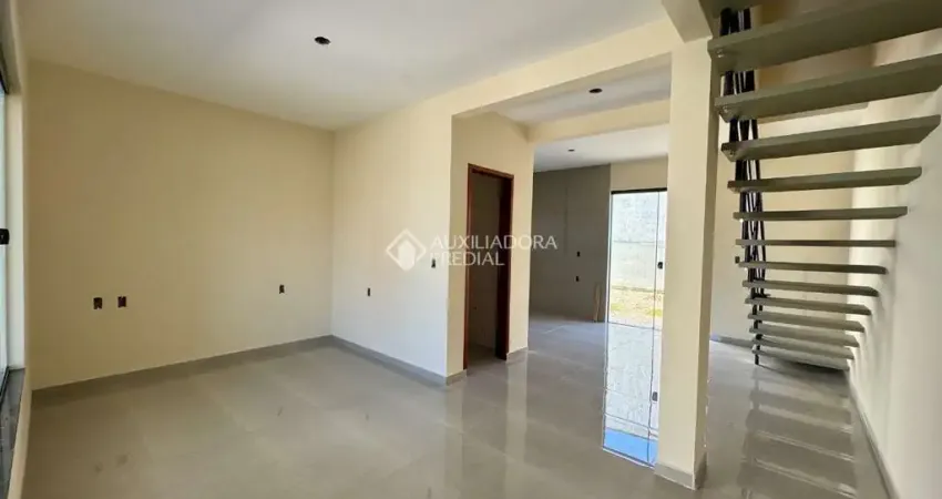 Casa com 3 quartos à venda na Rua Valdemar Rufino da Silva, 296, Real Parque, São José