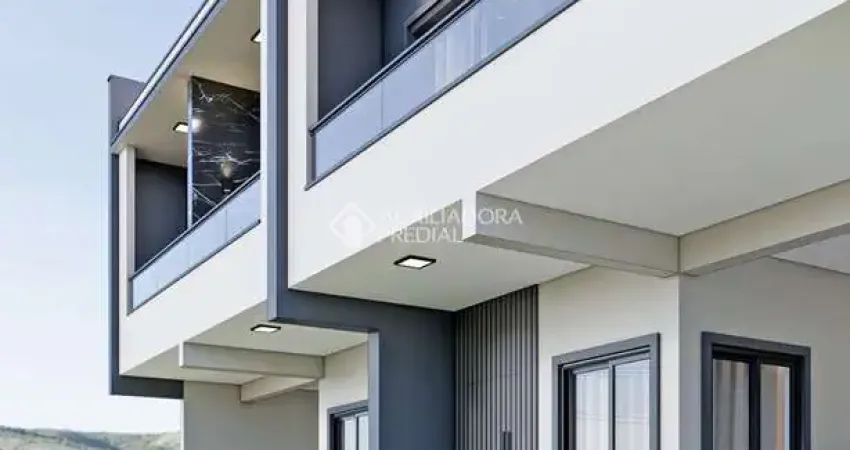 Casa com 3 quartos à venda na Rua Zilma Oliveira da Silva, 800, Sertão do Maruim, São José