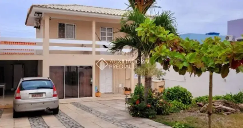Casa com 5 quartos à venda na Servidão João Heitor da Silva, 109, Ingleses do Rio Vermelho, Florianópolis