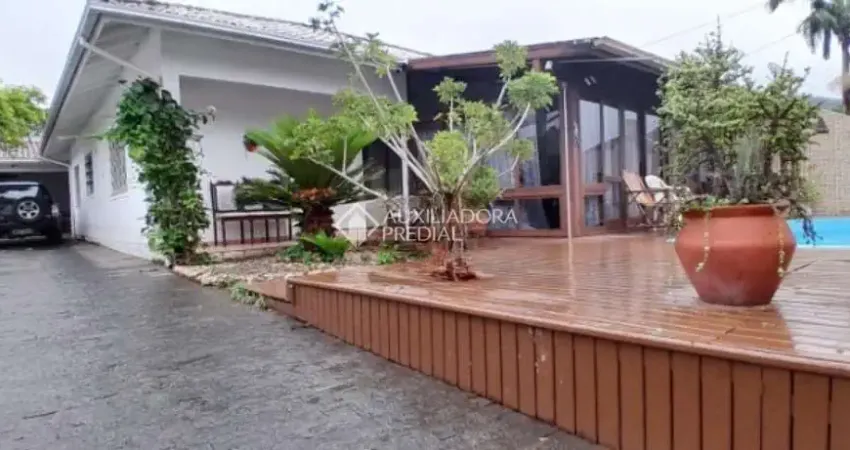 Casa com 3 quartos à venda na Sargento Maurilio Gonçalves Cabral, 143, Ingleses do Rio Vermelho, Florianópolis