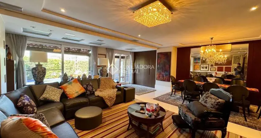 Casa em condomínio fechado com 3 quartos à venda na Rua Ênio Andrade, 320, Três Figueiras, Porto Alegre