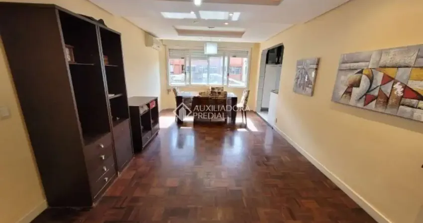 Apartamento com 3 quartos à venda na Rua General Souza Doca, 146, Petrópolis, Porto Alegre