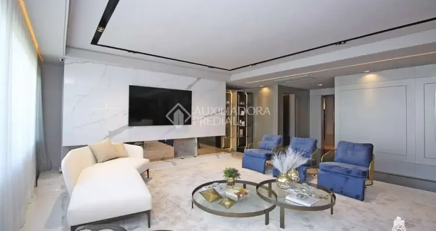 Apartamento com 4 quartos à venda na Avenida Veríssimo de Amaral, 536, Jardim Europa, Porto Alegre