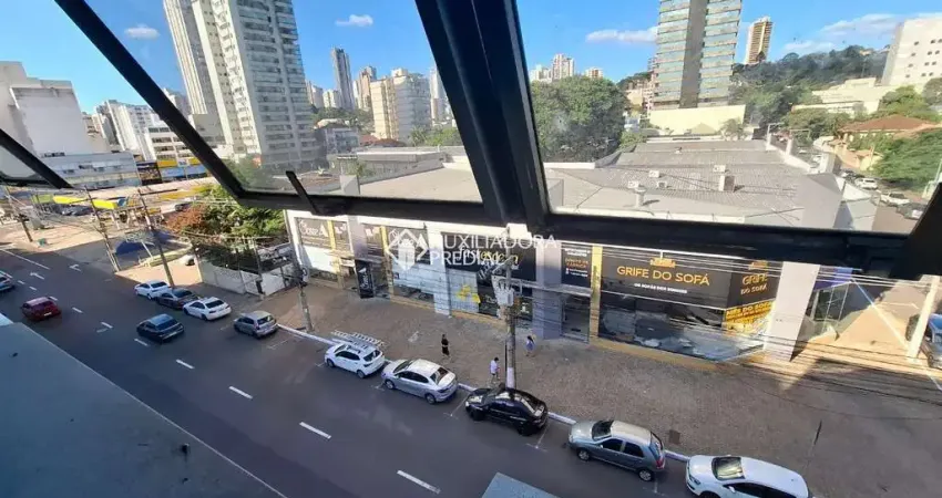 Sala comercial para alugar na Avenida Pedro Adams Filho, 4710, Pátria Nova, Novo Hamburgo