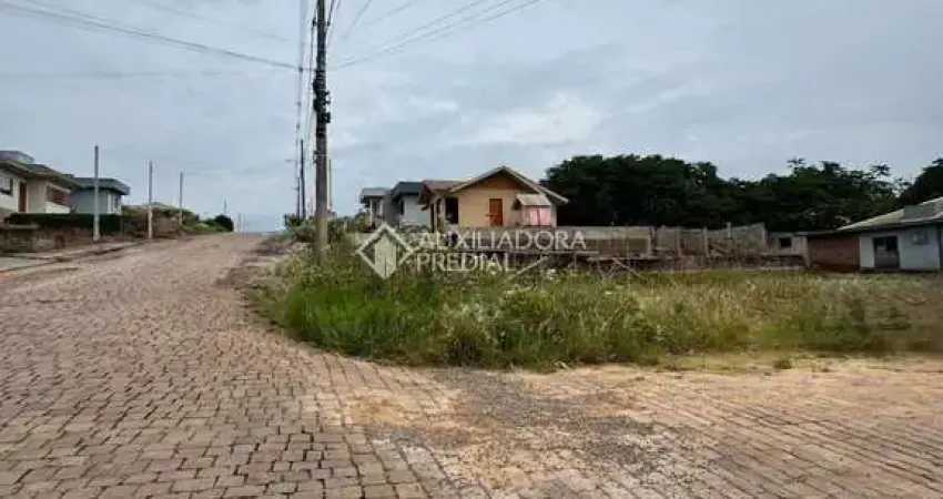 Terreno à venda na Rua Henrique Eckhardt, 55, Floresta, Lajeado