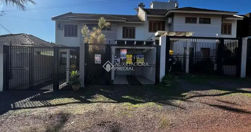 Casa com 2 quartos à venda na João Weiler Klein, 1111111111, Montanha, Lajeado