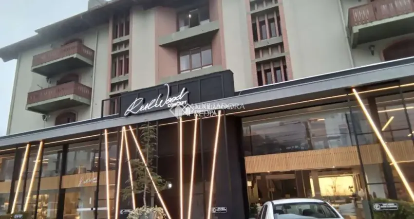 Apartamento com 3 quartos para alugar na Avenida Das Hortênsias, 3708, Avenida Central, Gramado