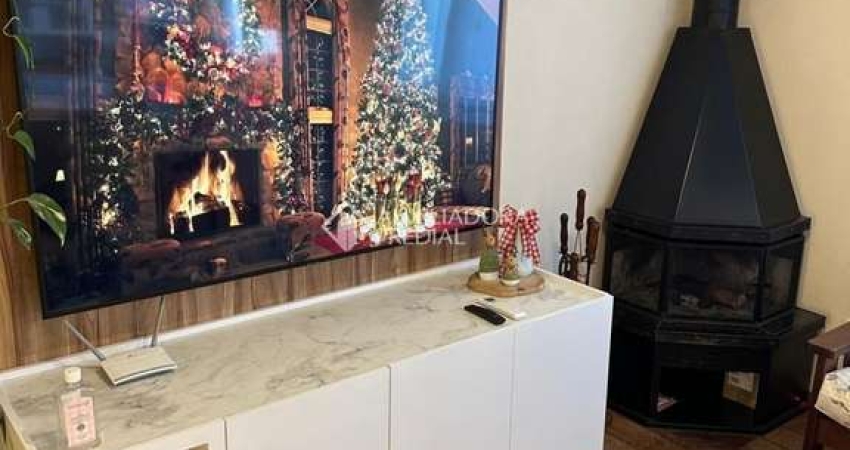 Apartamento com 2 quartos para alugar na Rua Tristão De Oliveira, 165, Floresta, Gramado