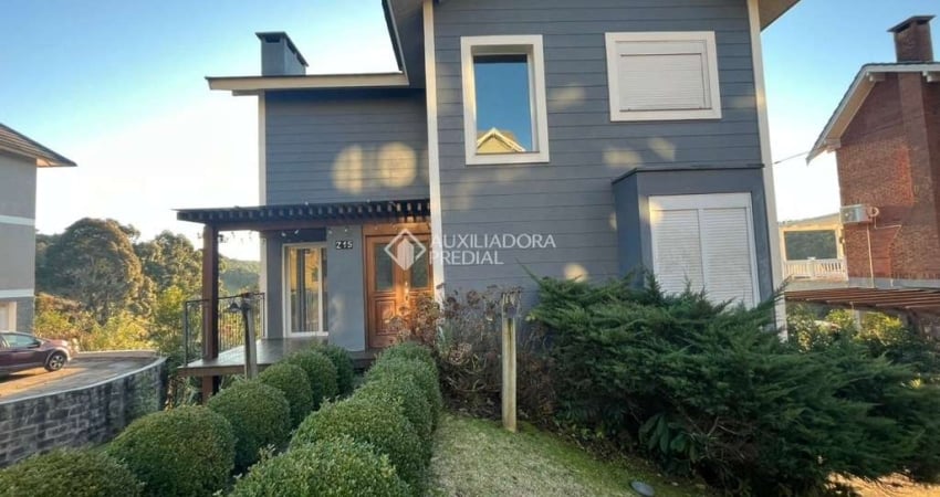 Casa em condomínio fechado com 4 quartos para alugar na Rua Prefeito Waldemar Frederico Weber, 363, Mato Queimado, Gramado