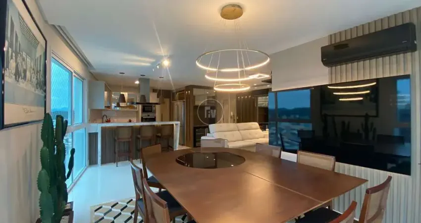 Apartamento com 3 quartos à venda na Rua 2300, 542, Centro, Balneário Camboriú