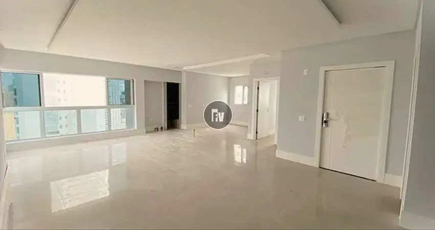 Apartamento com 3 quartos à venda na Rua Mingote Serafim, 36, Pioneiros, Balneário Camboriú