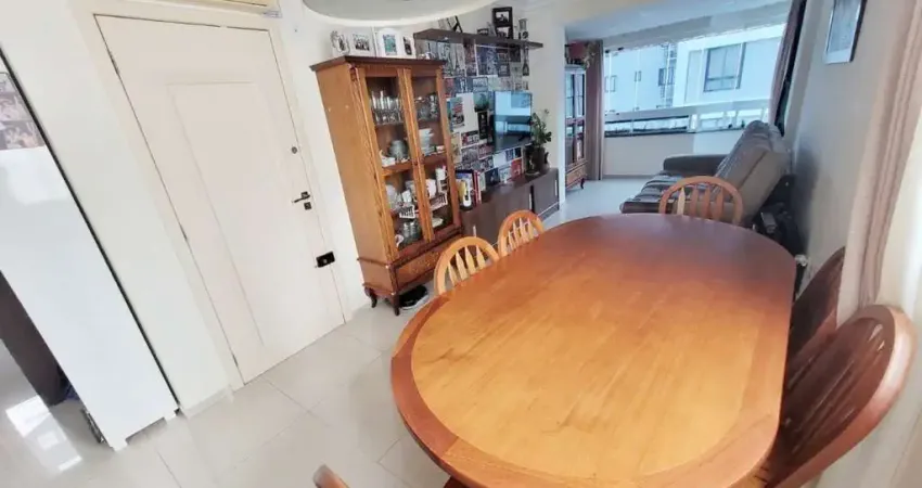 Apartamento com 3 quartos à venda na Rua Miguel Matte, 381, Pioneiros, Balneário Camboriú