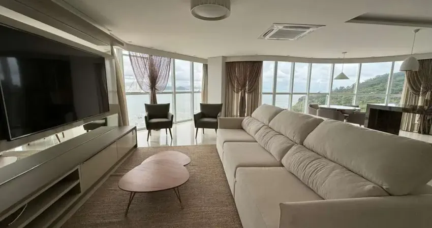 Apartamento com 4 quartos para alugar na Rua 4900, 5720, Centro, Balneário Camboriú