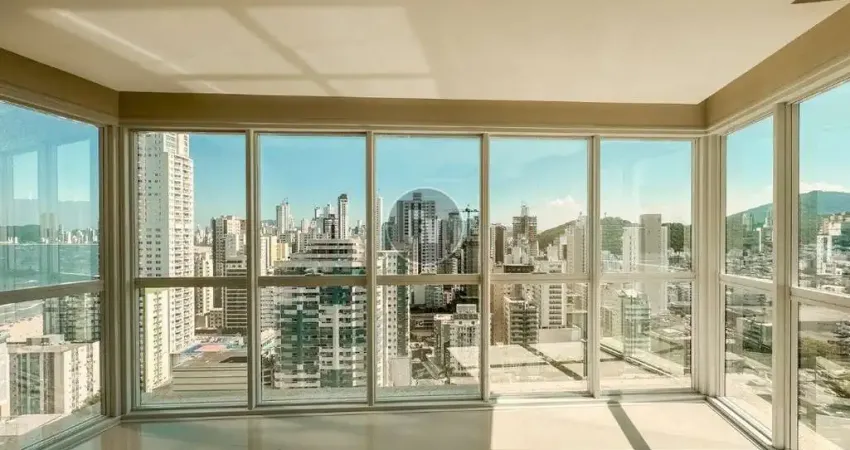 Apartamento com 3 quartos à venda na Avenida Brasil, 180, Centro, Balneário Camboriú