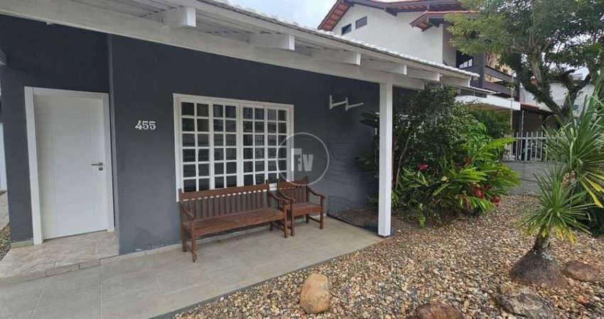 Casa em condomínio fechado com 3 quartos à venda na Rua Cecília Meireles, 455, Praia dos Amores, Balneário Camboriú