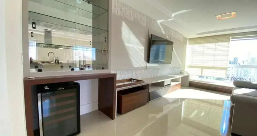 Apartamento com 3 quartos para alugar na Rua 1301, 339, Centro, Balneário Camboriú