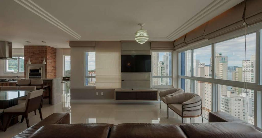 Apartamento com 3 quartos à venda na Rua Miguel Matte, 442, Pioneiros, Balneário Camboriú