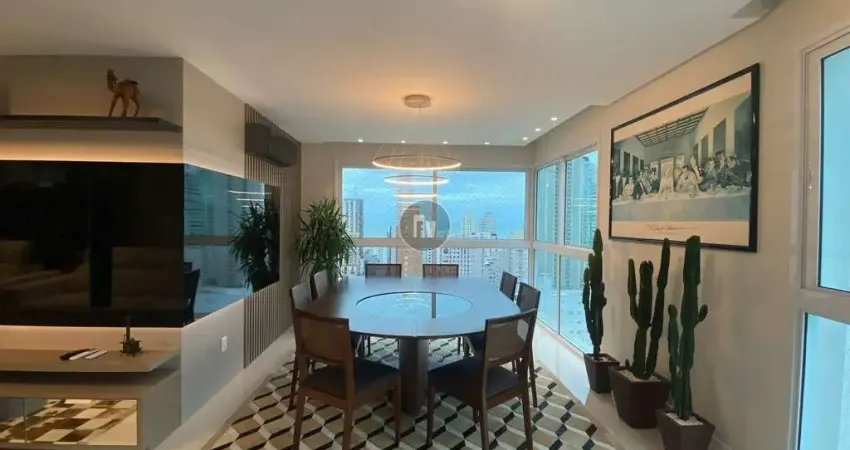 Apartamento com 3 quartos para alugar na Rua 2300, 542, Centro, Balneário Camboriú