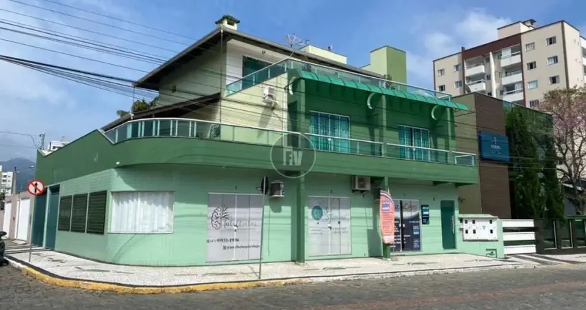Casa em condomínio fechado com 4 quartos à venda na Rua Joaquim Nunes, 48, Centro, Camboriú