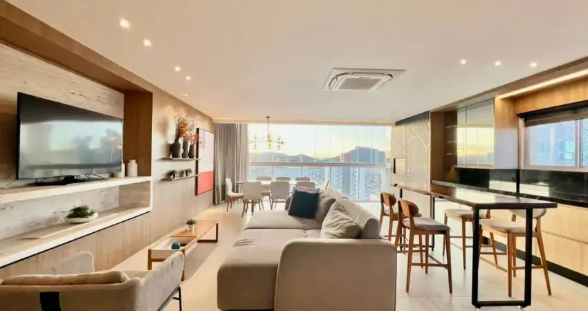 Apartamento com 3 quartos à venda na Rua 3130, 149, Centro, Balneário Camboriú