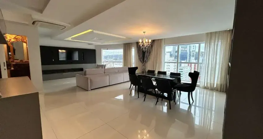 Apartamento com 4 quartos à venda na Rua 2070, 151, Centro, Balneário Camboriú