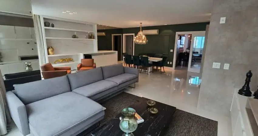 Apartamento com 4 quartos à venda na Avenida Brasil, 3160, Centro, Balneário Camboriú