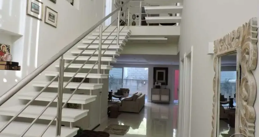 Casa com 5 quartos à venda na Rua Cruz e Souza, 200, Praia Brava, Itajaí