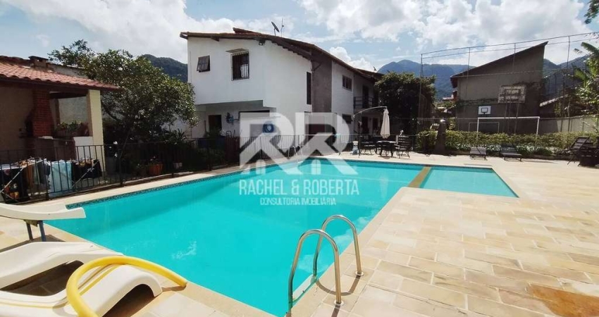 Casa em Condomínio Pertinho da Feirinha do Alto