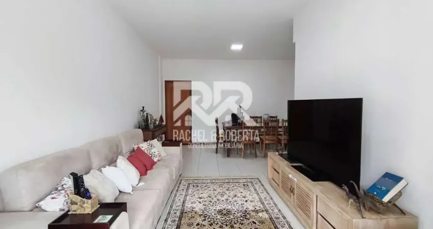 Apartamento à venda no Alto – localização privilegiada e rua silenciosa