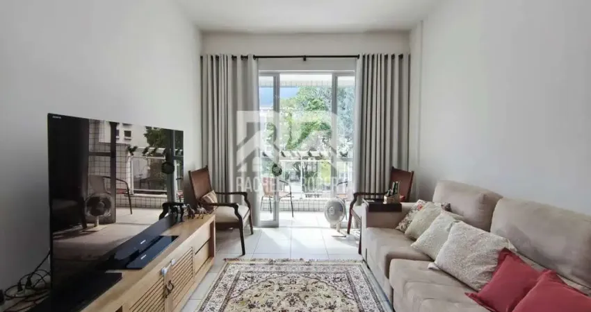 Apartamento à venda no Alto – localização privilegiada e rua silenciosa