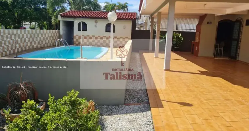 Casa para Venda em Pontal do Paraná, Jardim Canada, 3 dormitórios, 1 suíte, 2 banheiros, 2 vagas