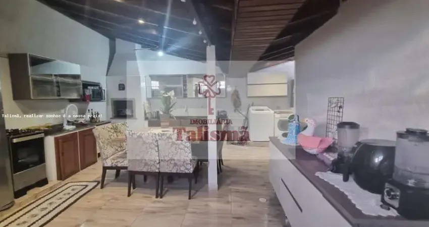 Casa para Venda em Pontal do Paraná, Praia de Leste, 2 dormitórios, 2 suítes, 1 banheiro, 2 vagas