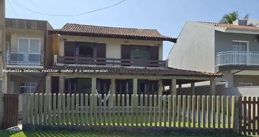 Sobrado para Venda em Pontal do Paraná, Pontal do Sul, 4 dormitórios, 1 suíte, 3 banheiros, 3 vagas