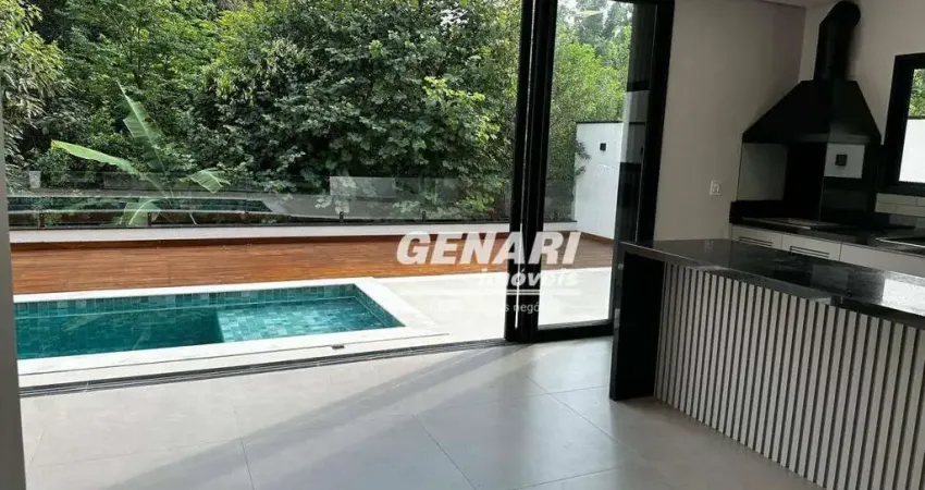 Sobrado à venda, Jardins Di Roma, Indaiatuba/SP - 260 m² com 3 suítes.