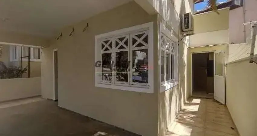 Sobrado à venda com 3 quartos no condomínio villa cocais indaiatuba, sp