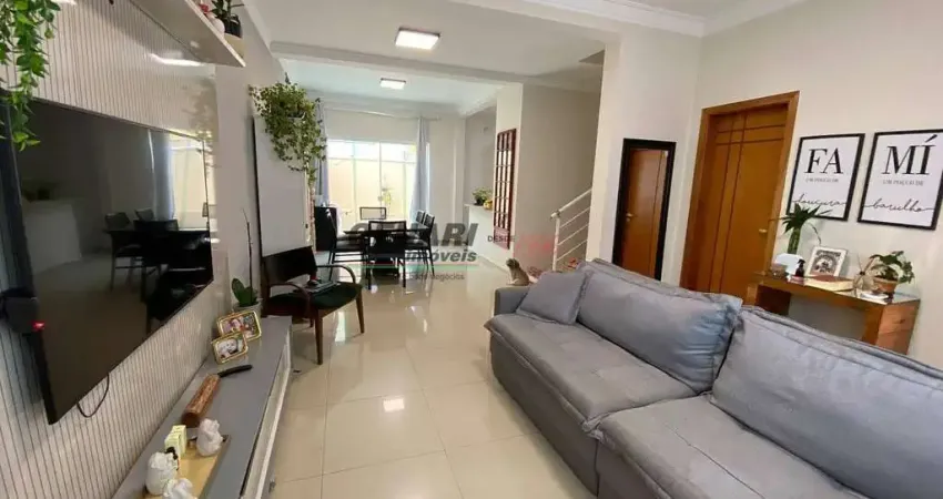 Sobrado à venda Com 3 Quartos no Villaggio Di Itaici, Indaiatuba - SP