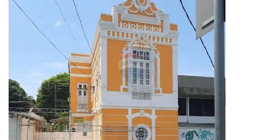 Casa com 4 quartos para alugar no Centro, Manaus 