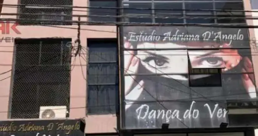 Prédio à venda no Alphaville, Santana de Parnaíba 