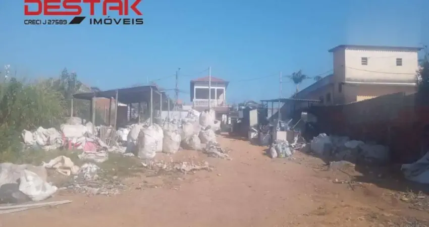 Terreno à venda no Vilarejo, Cabreúva 