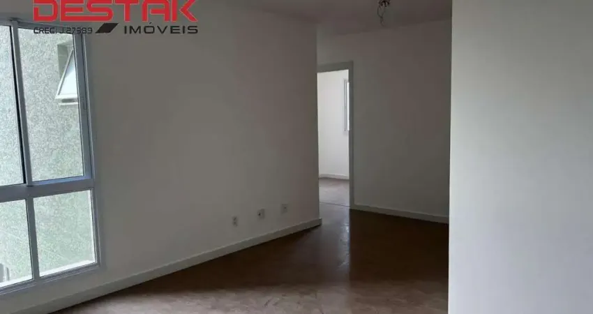 Apartamento a venda no differenziato residencial, andar alto e todo em piso laminado.