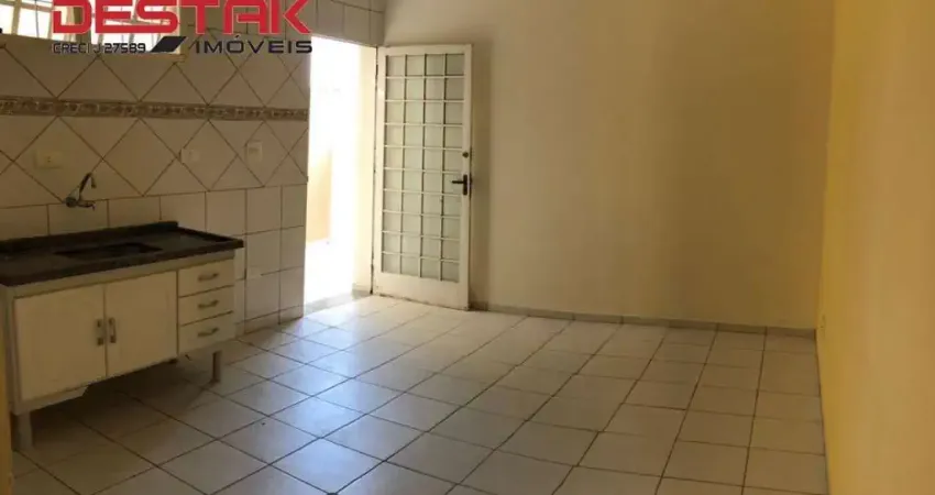 Casa Residencial de Fundos Para Locacao No Jardim Bonfiglioli Em Jundiai/sp.